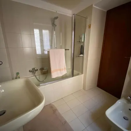Ca Lina Spacious With Parking Space Casa vacanze *